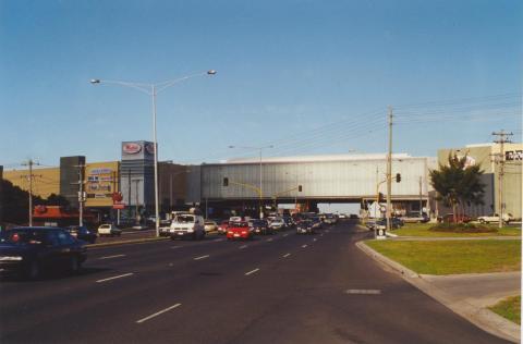 Westfield Southland, Cheltenham, 2000