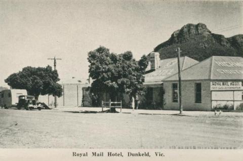 Royal Mail Hotel, Dunkeld, 1952