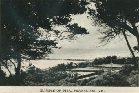 Glimpse of pier, Frankston