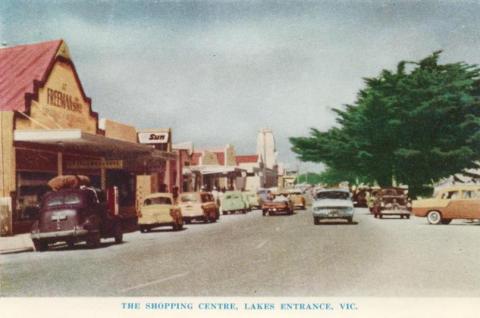 The shopping centre, Lakes Entrance, 1965