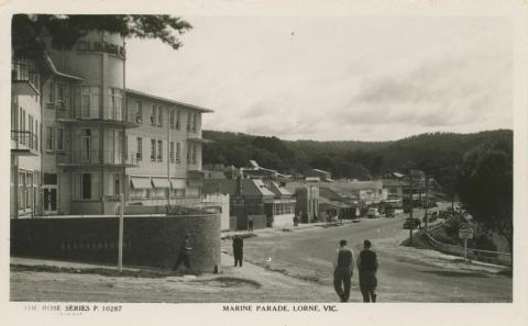 Marine Parade, Lorne