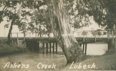 Ashens Creek, Lubeck