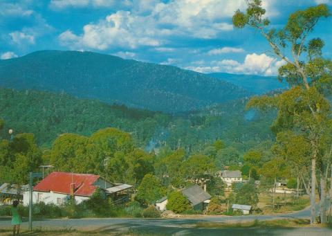 Looking towards Lake Mountain from Marysville, 1986