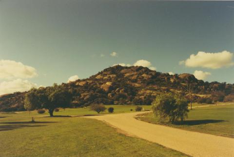 Pyramid Hill, 1980