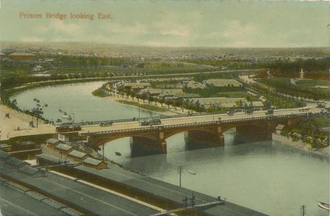 Princes Bridge, Melbourne, looking East