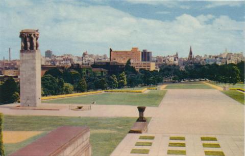 Melbourne from the Shrine of Remembrance