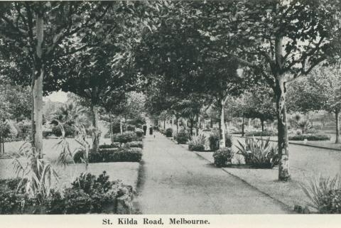 St Kilda Road, Melbourne, 1942