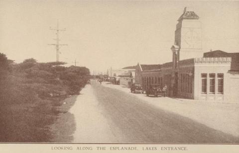 Looking along The Esplanade, Lakes Entrance