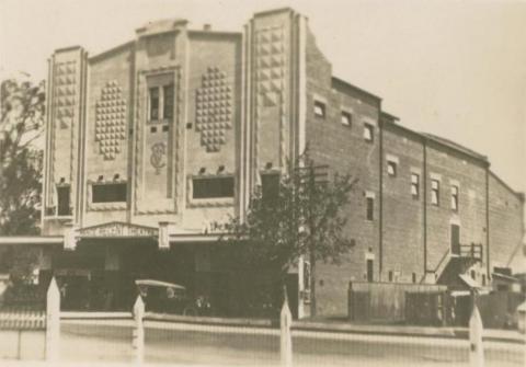 Prince Regent Theatre, Sale