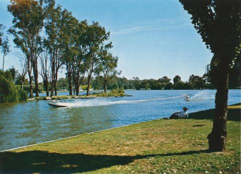 Water skiing on Lake Victoria, Shepparton