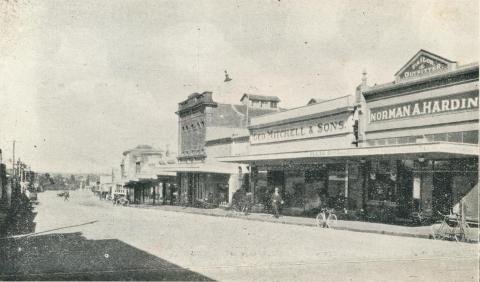 Main Street, looking south-west, Stawell, 1935