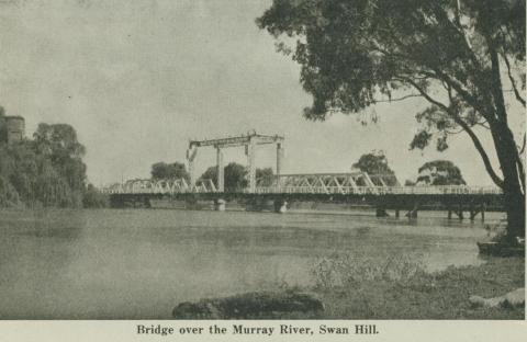 Bridge over the Murray River, Swan Hill