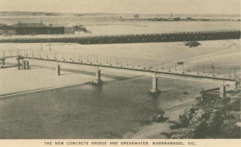 The new concrete bridge and breakwater, Warrnambool, 1945