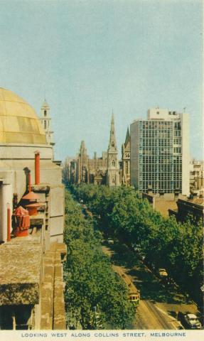 Looking west along Collins Street, Melbourne