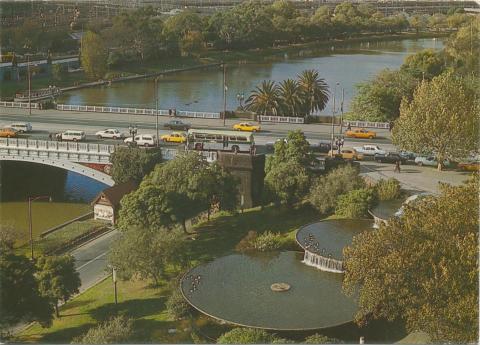 Princes Gate Fountain and Princes Bridge, Melbourne,