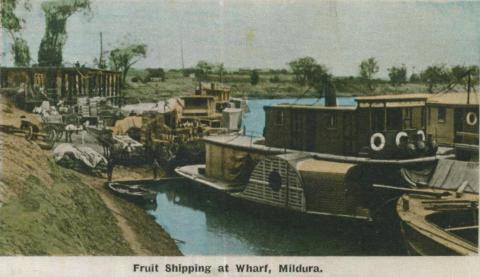 Fruit shipping at wharf, Mildura