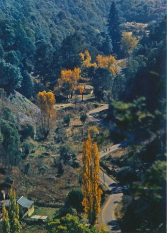 Winding street, Walhalla