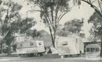 Holiday Homes, Victoria Park, Echuca, 1950