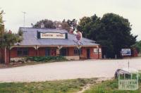 Everton Hotel, 2000