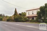 Former Darebin Hotel and Bridge, 2000