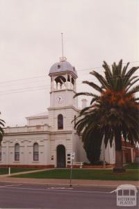 Inglewood borough hall, 2001