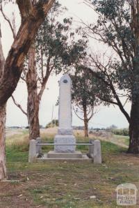 Cora Lynn memorial, 2002