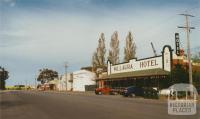 Willaura Hotel, 2002