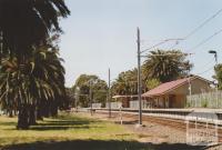 Seaholme railway station, 2006