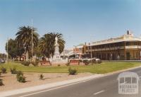 Victoria and Nelson Streets, Nhill, 2007