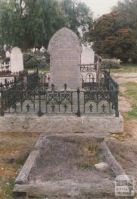 Bowenvale cemetery, 2008