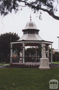 Park, Geelong West, 2011