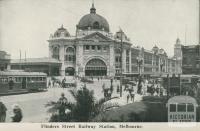 Flinders Street Railway Station, Melbourne, 1942