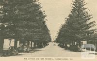 The Avenue and War Memorial, Warrnambool, 1945