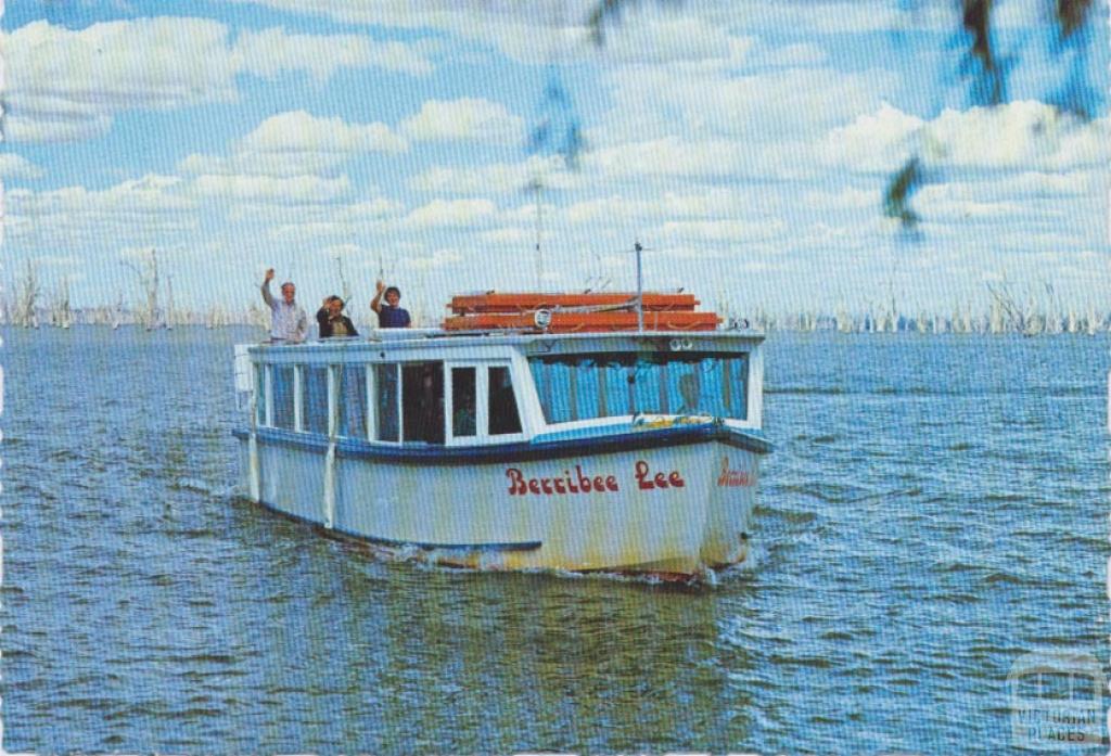 MV Beribee Lee on the Lake, Yarrawonga - Mulwala