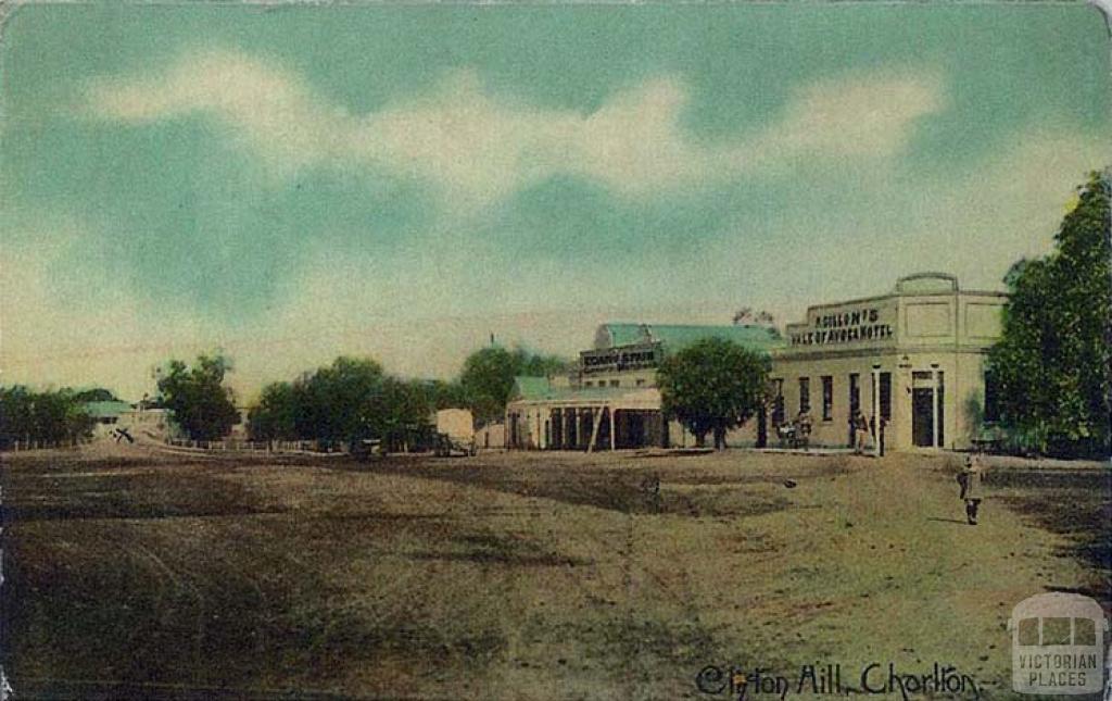 Main road, Charlton, c1910