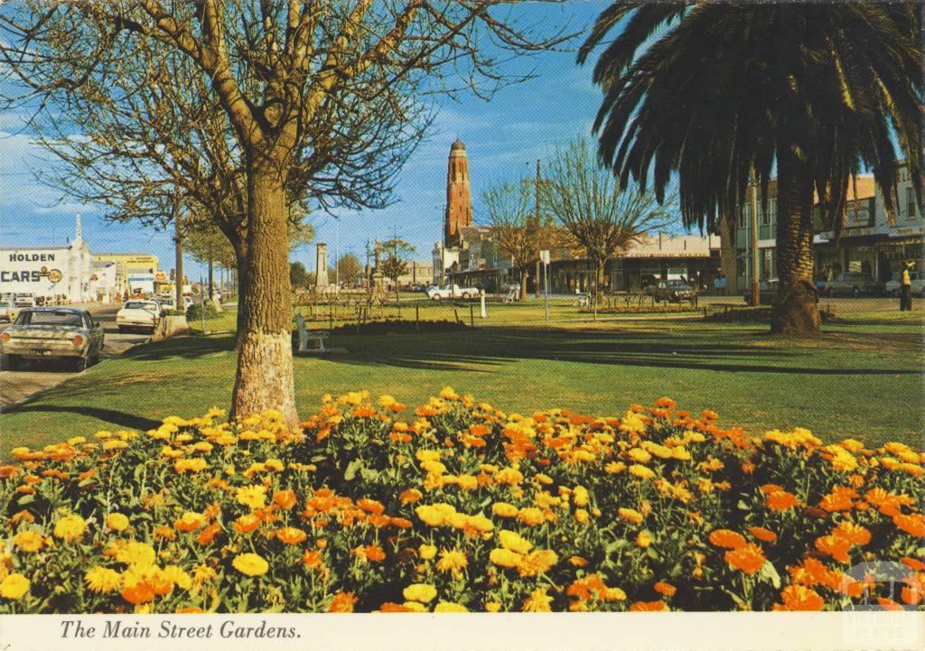 Spacious Gardens in Main Street looking to St Mary's Church, Bairnsdale 1979