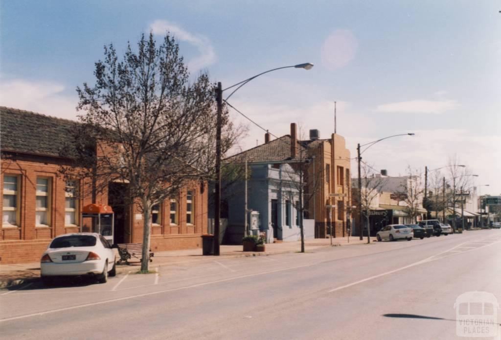 Charlton High Street, 2008