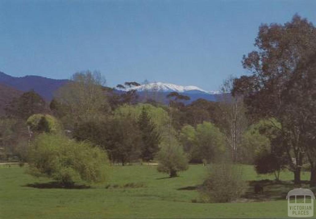 View from Ovens Highway, Bright