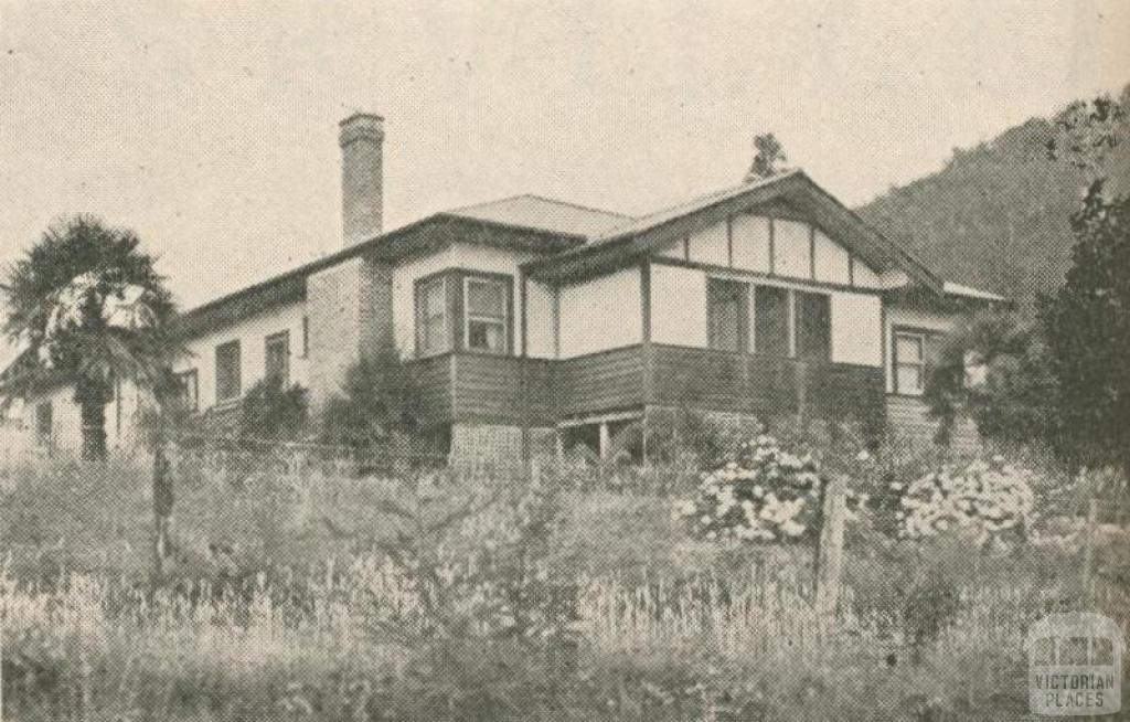 Ben Cairn Guest House, Launching Place, 1947-48