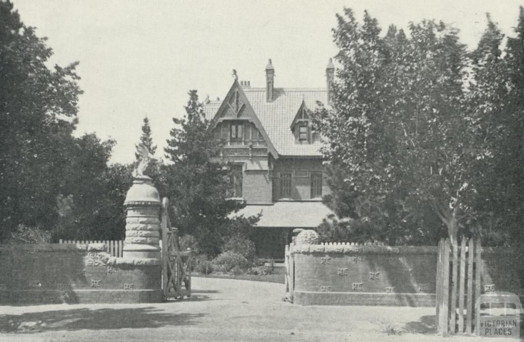 Tara Hall, mansion home in Studley Park Road, Kew, demolished 1960