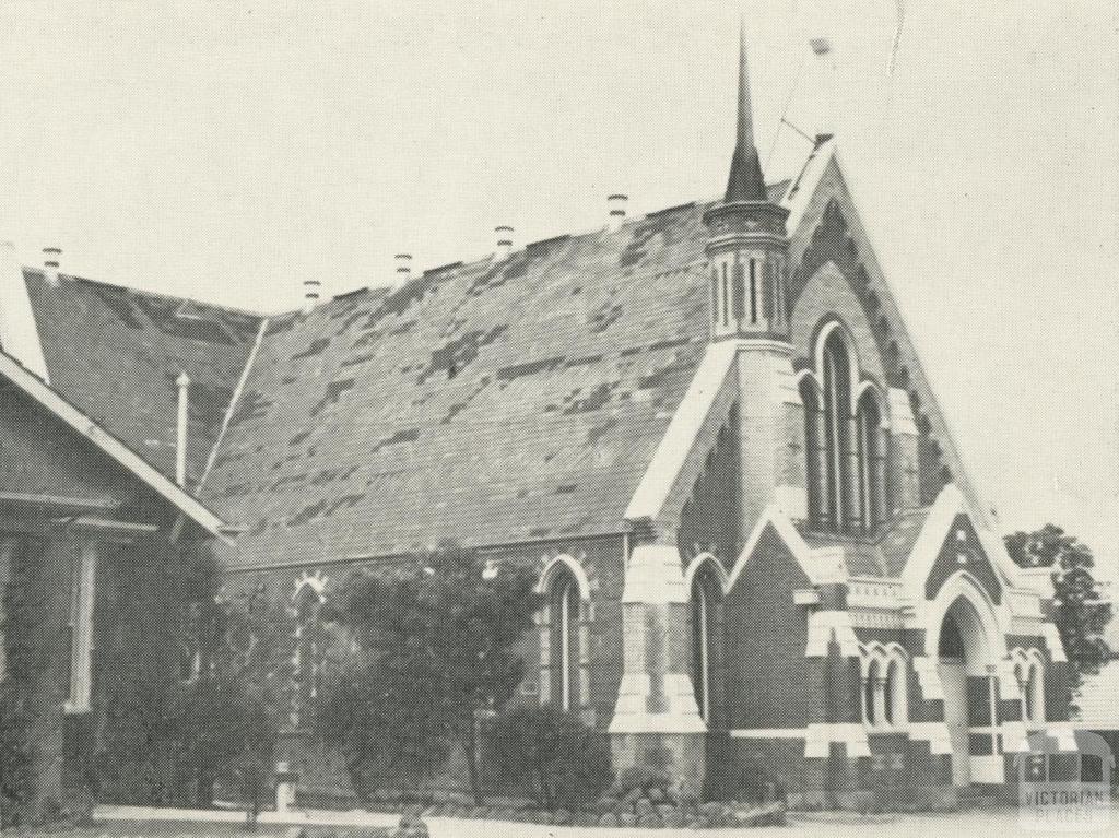 Congregational Church, Walpole Street, Kew's oldest church