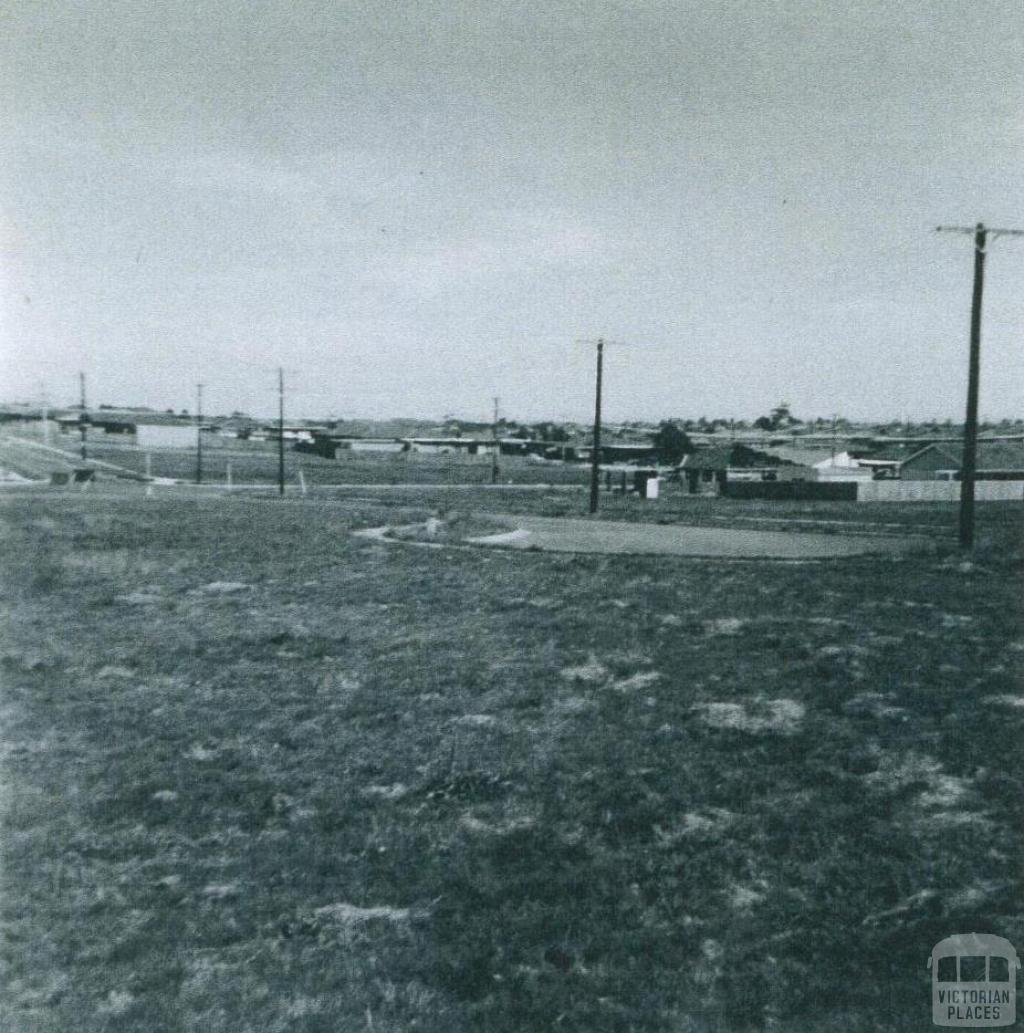 Housing estate, Kambara Drive, Mulgrave, 1972