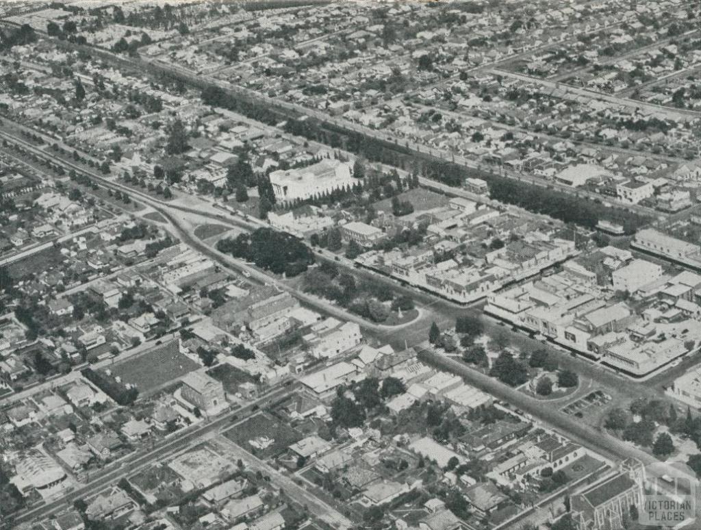 Aerial view of Box Hill, 1956