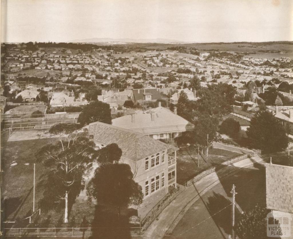 Ivanhoe, as seen from the clock tower of the new Town Hall, 1937