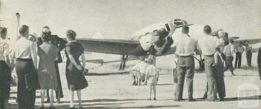 Echuca Aerodrome, Echuca, 1950