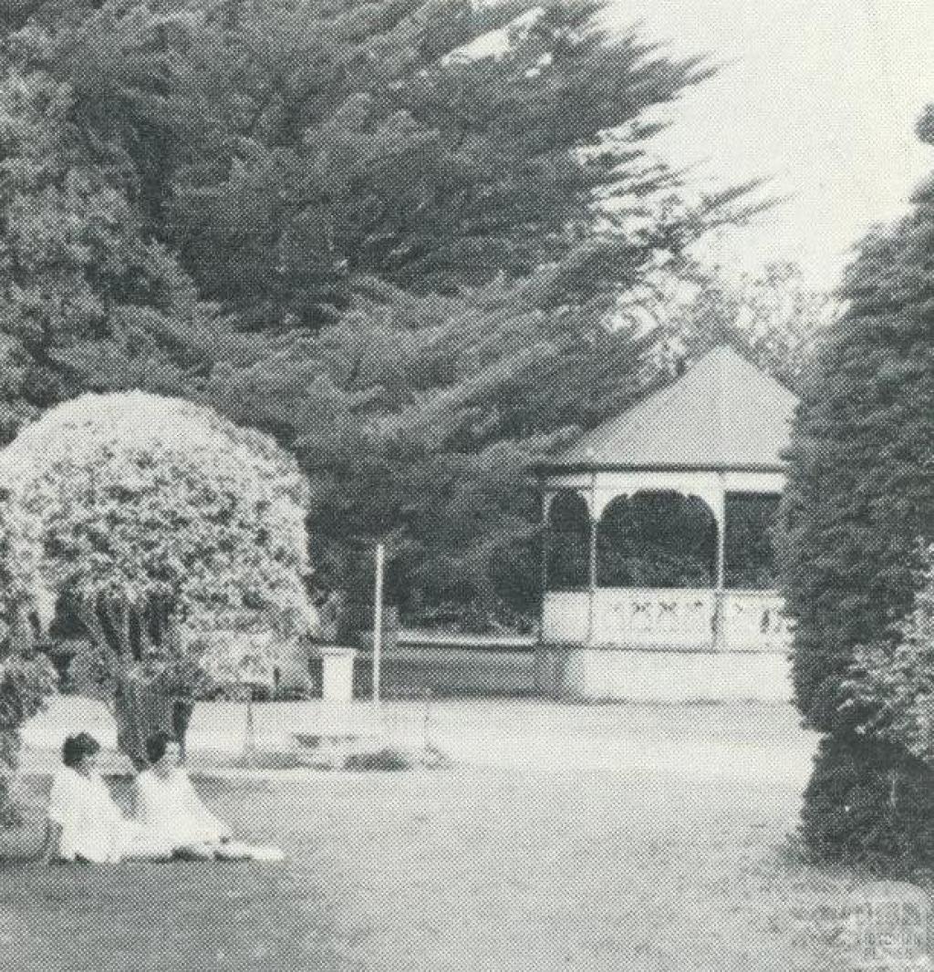 Maddingley Park, Bacchus Marsh, 1968