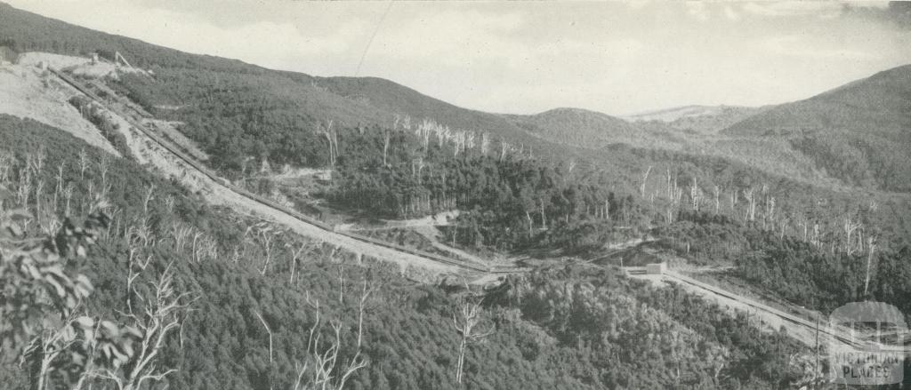 Surface water pipeline for No 1 Power Station, Kiewa, c1960