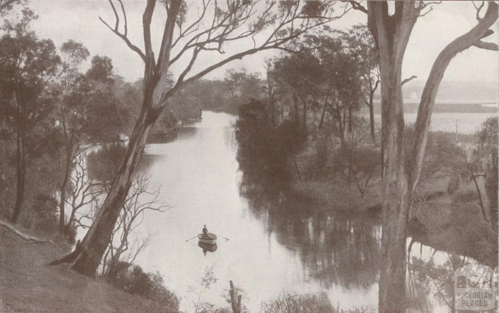 Mitchell River, with Rowing Club sheds, Bairnsdale, 1934