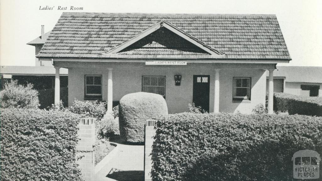 Mildura Working Man's Club, Ladies Rest Room, 1964