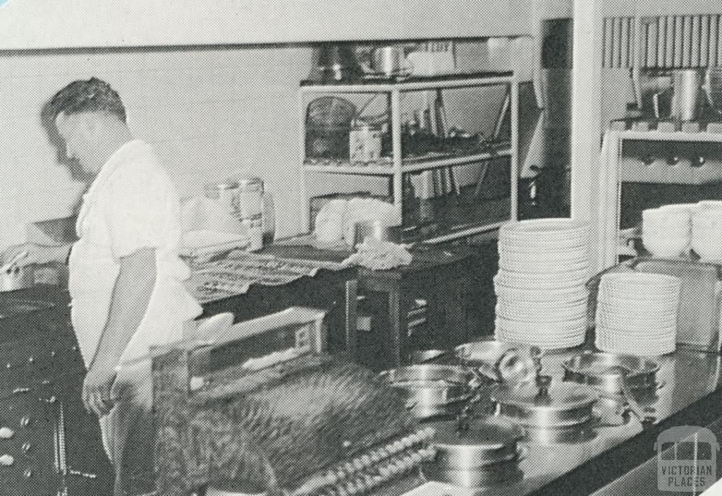 Mildura Working Man's Club, Kitchen of new café, 1964